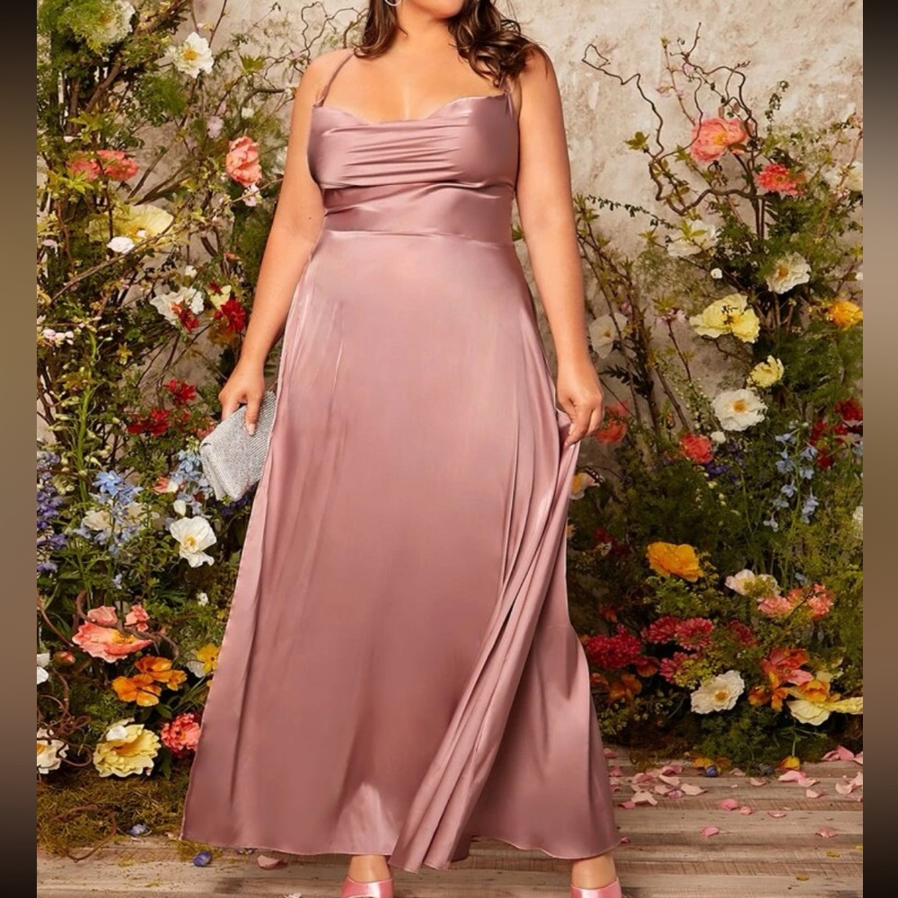 SHEIN Belle Lace Up Backless Satin Dress